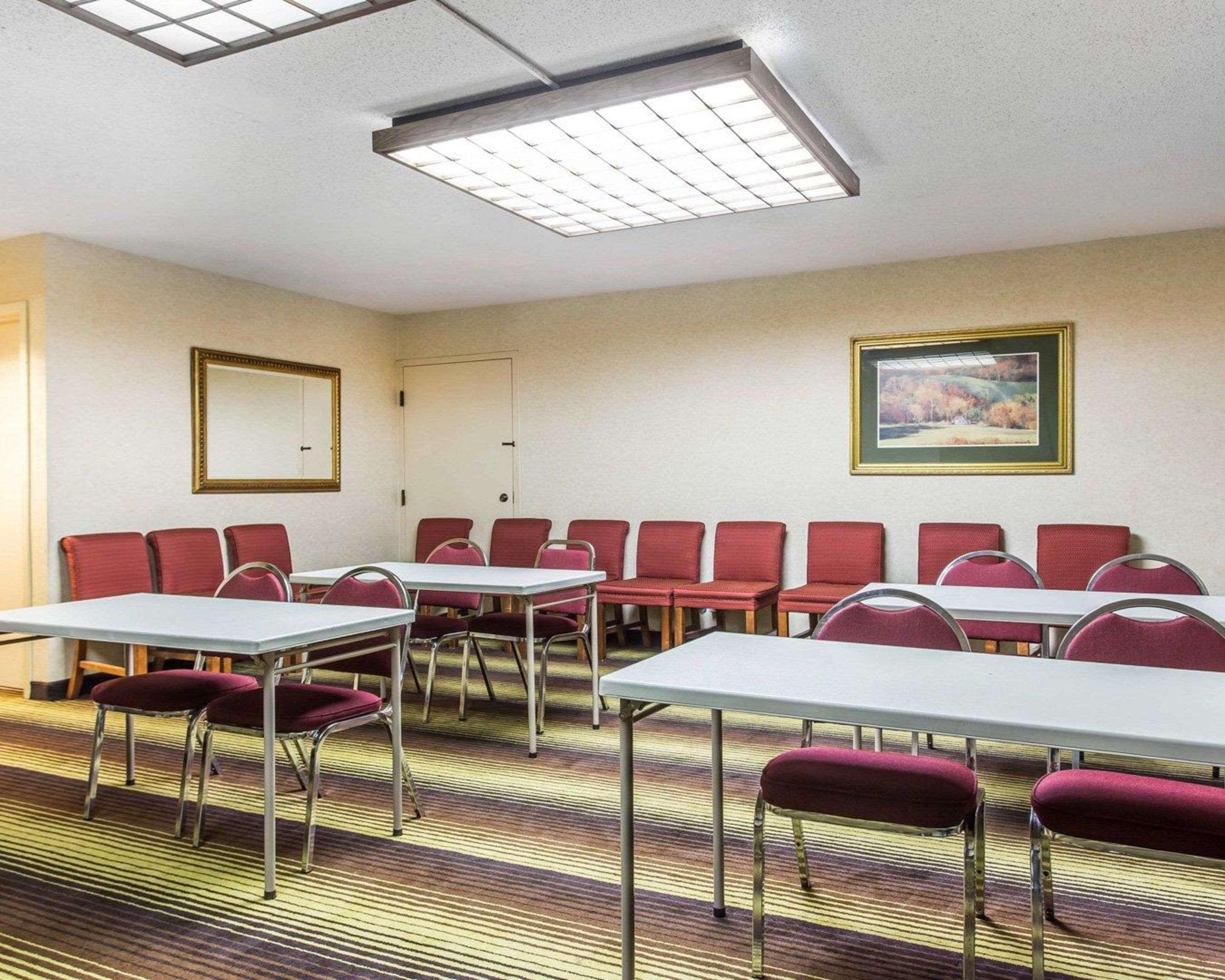 Quality Inn University Winston-Salem Zewnętrze zdjęcie