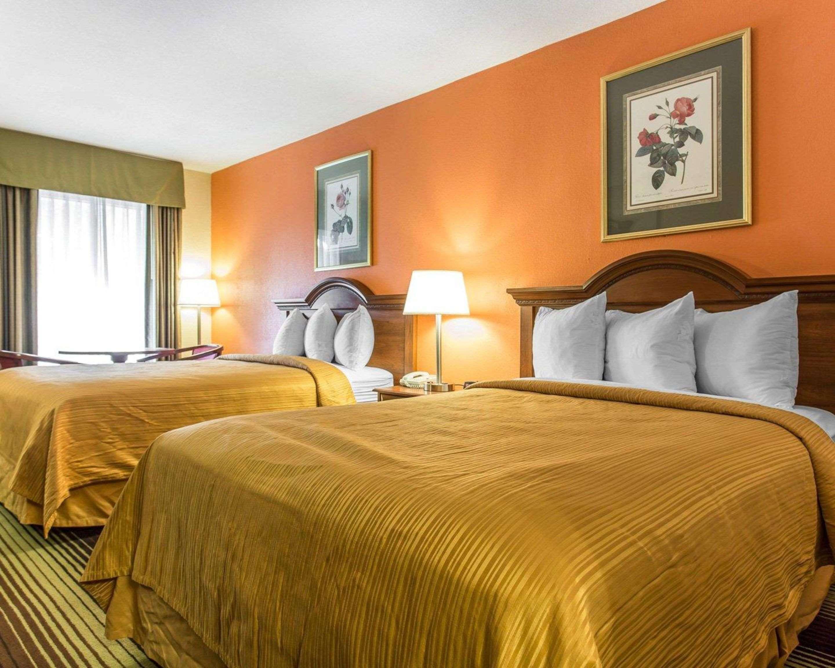 Quality Inn University Winston-Salem Zewnętrze zdjęcie