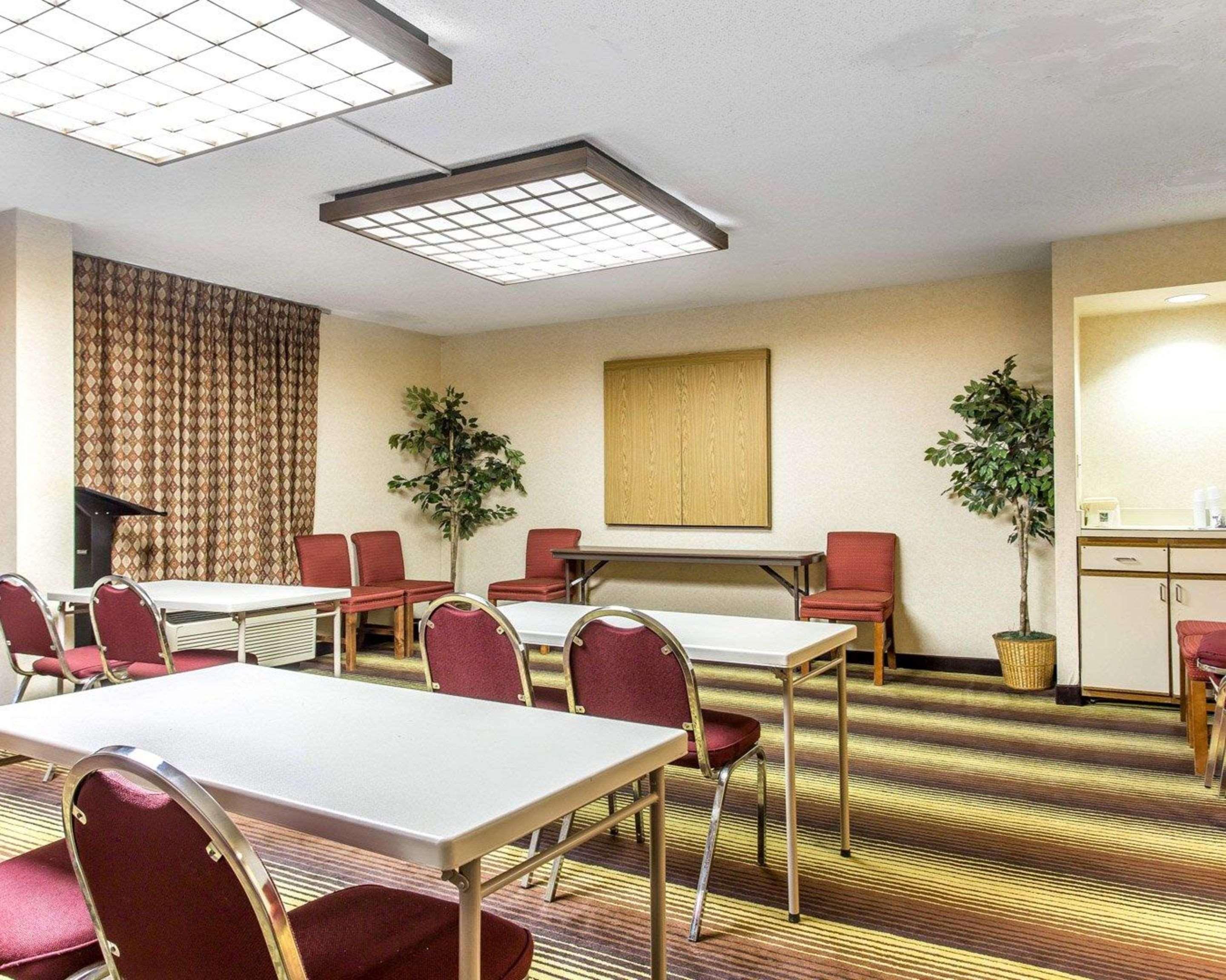 Quality Inn University Winston-Salem Zewnętrze zdjęcie