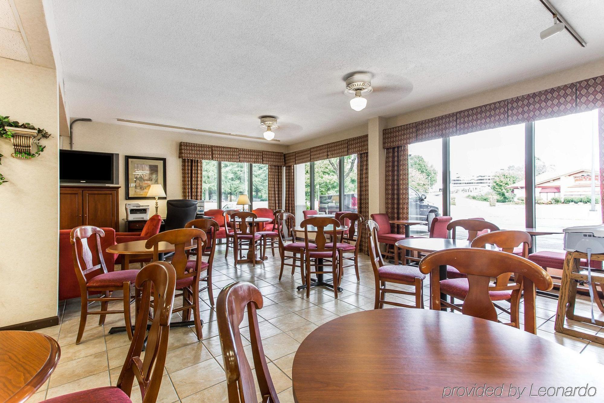 Quality Inn University Winston-Salem Zewnętrze zdjęcie